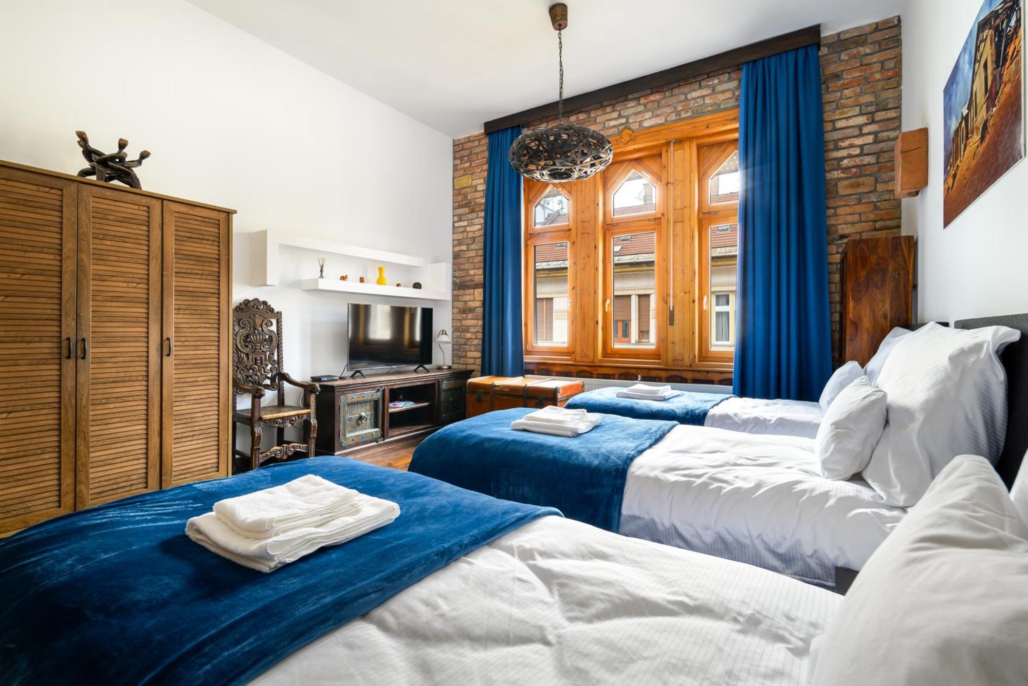 Rustic Downtown Apartment 106 M2 Budapest Exterior photo